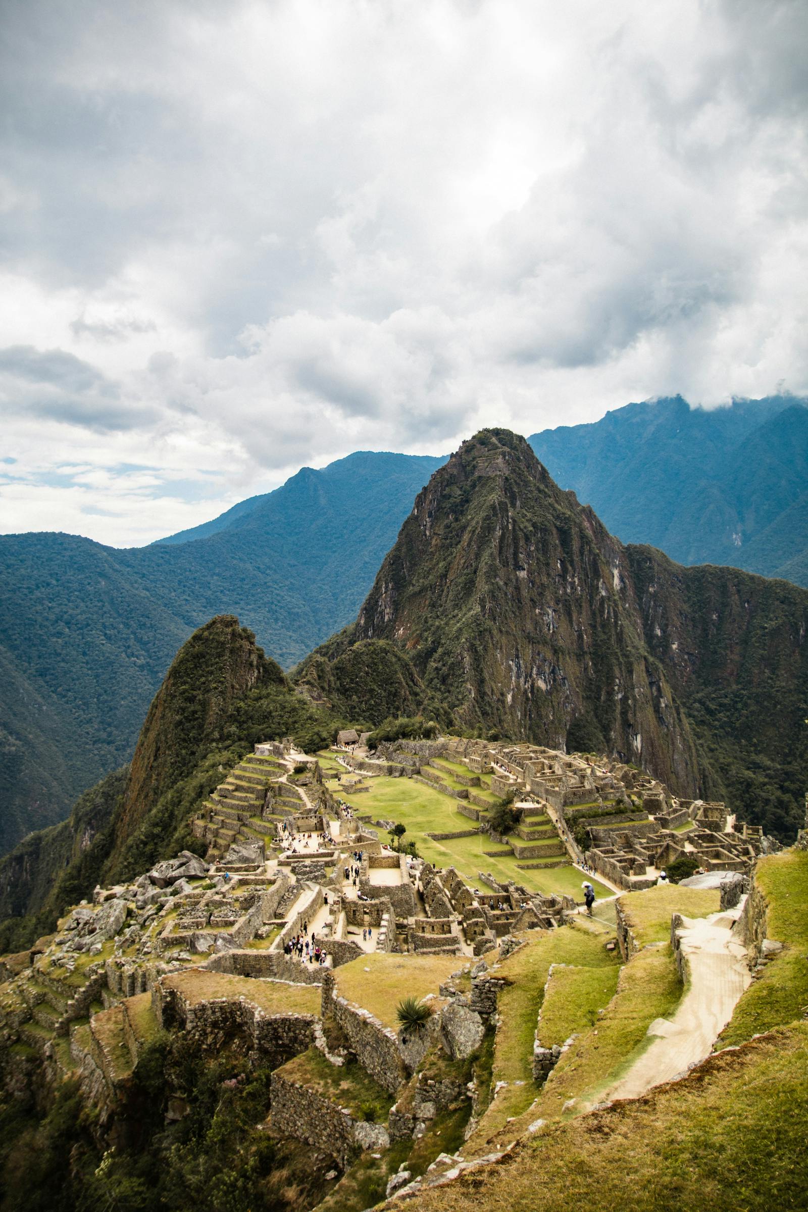 Panoramaluftfoto av Machu Picchu